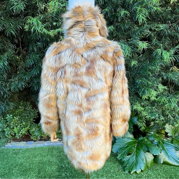 ASOS Faux Fur Coat - Picture 8 of 15